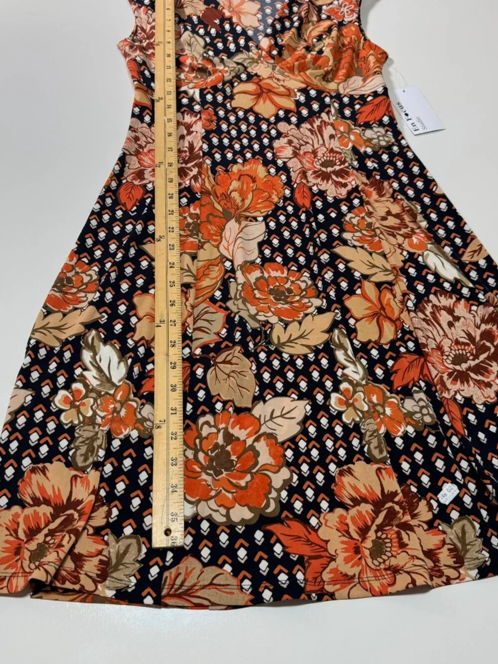 En Focus women's sleeveless dress with an orange and brown floral print Size 6 - Picture 3 of 6